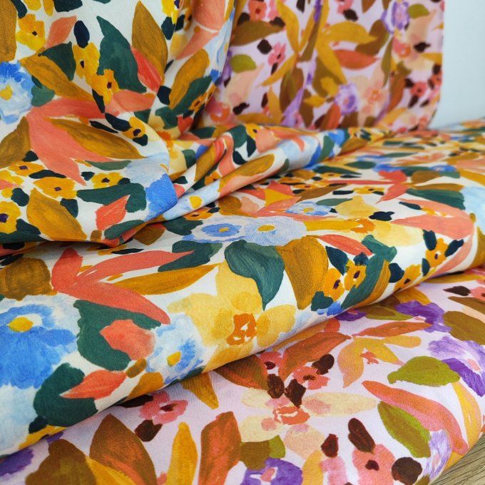 Viscose Florale Lilas Nerida Hansen - par 10 cm 