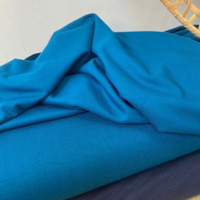 MON JOLI COFFRET- Sans Patron - " Le T-shirt Softy Color-Block" @patronsmoijecouds - Coffret  n°3