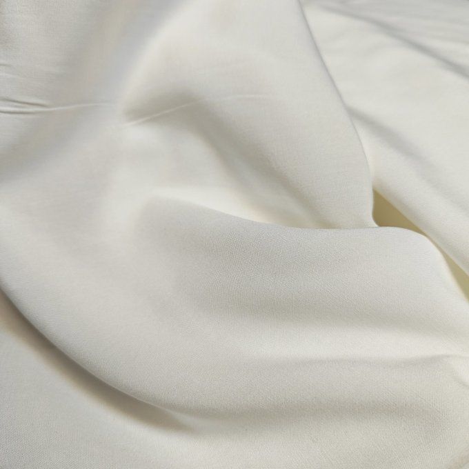 Voile de Viscose Ecru - par 10 cm 