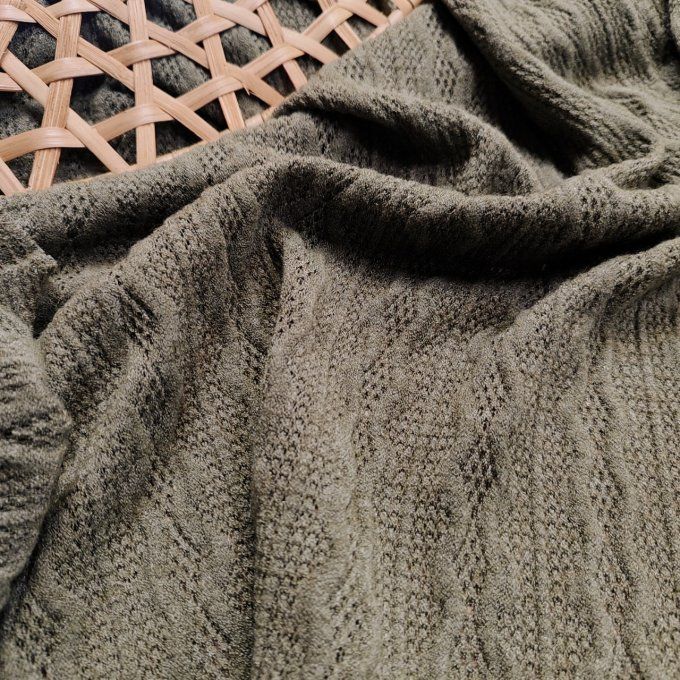 MON JOLI COFFRET- Sans Patron - " Le Pull Axia" @patronsmoijecouds - Coffret  n°3