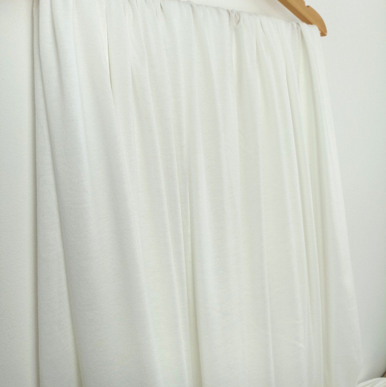 Jersey de Viscose Blanc Cassé - par 10 cm