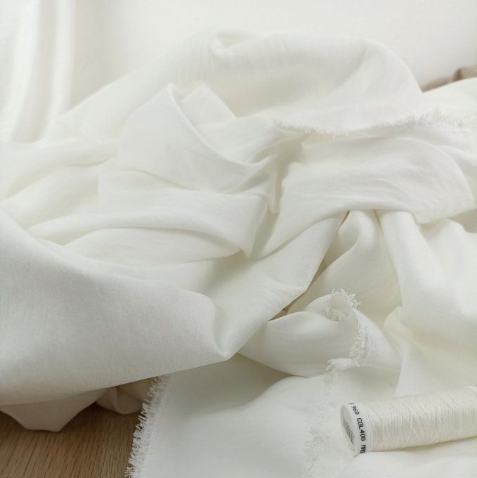 Fripon de polyester Blanc Cassé - par 10 cm 