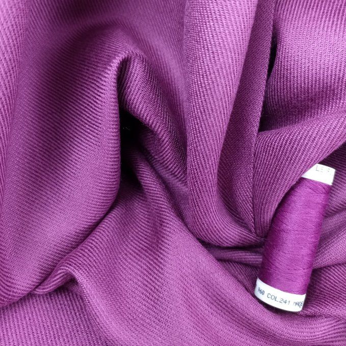 Twill de viscose léger Fuschia - par 10 cm 