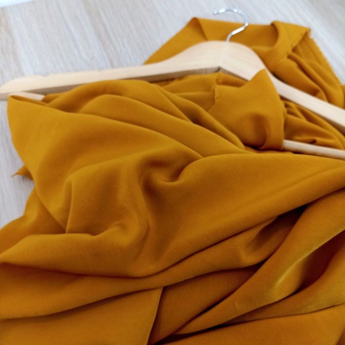 Tissu microfibre Ocre Effet Velours - Coupon de 1 m