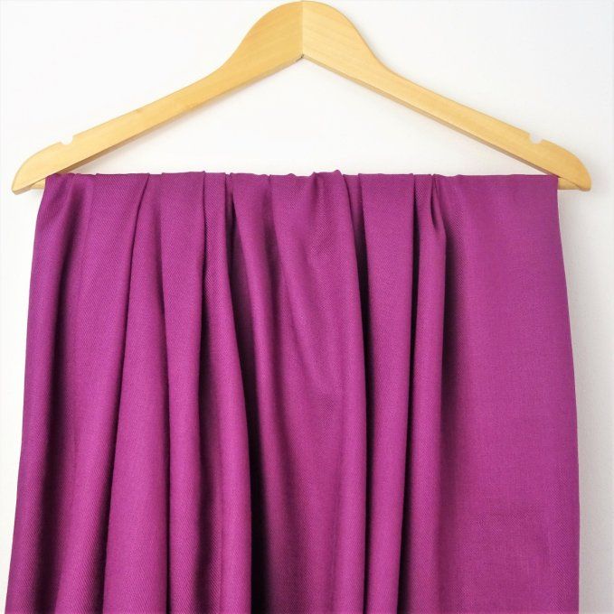 Twill de viscose léger Fuschia - par 10 cm 